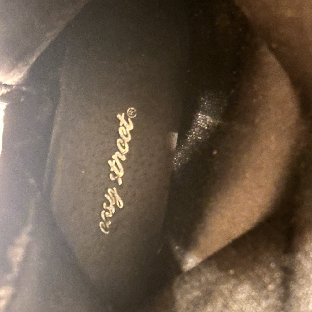 3/$33 ♦️♦️♦️ Easy Street Black Riding Boots - Picture 3 of 6